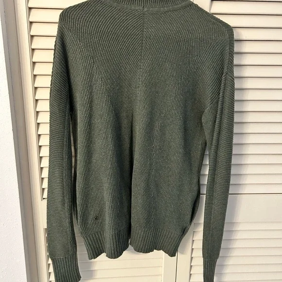 Lululemon Cozy Calling Turtleneck Sweater - Picture 5 of 8